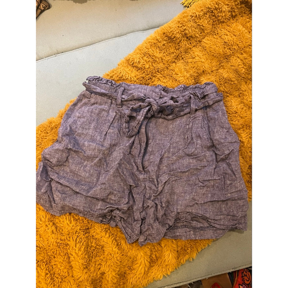 H&M Pants - Women's H&M High Waist Shorts Size 6 Blue